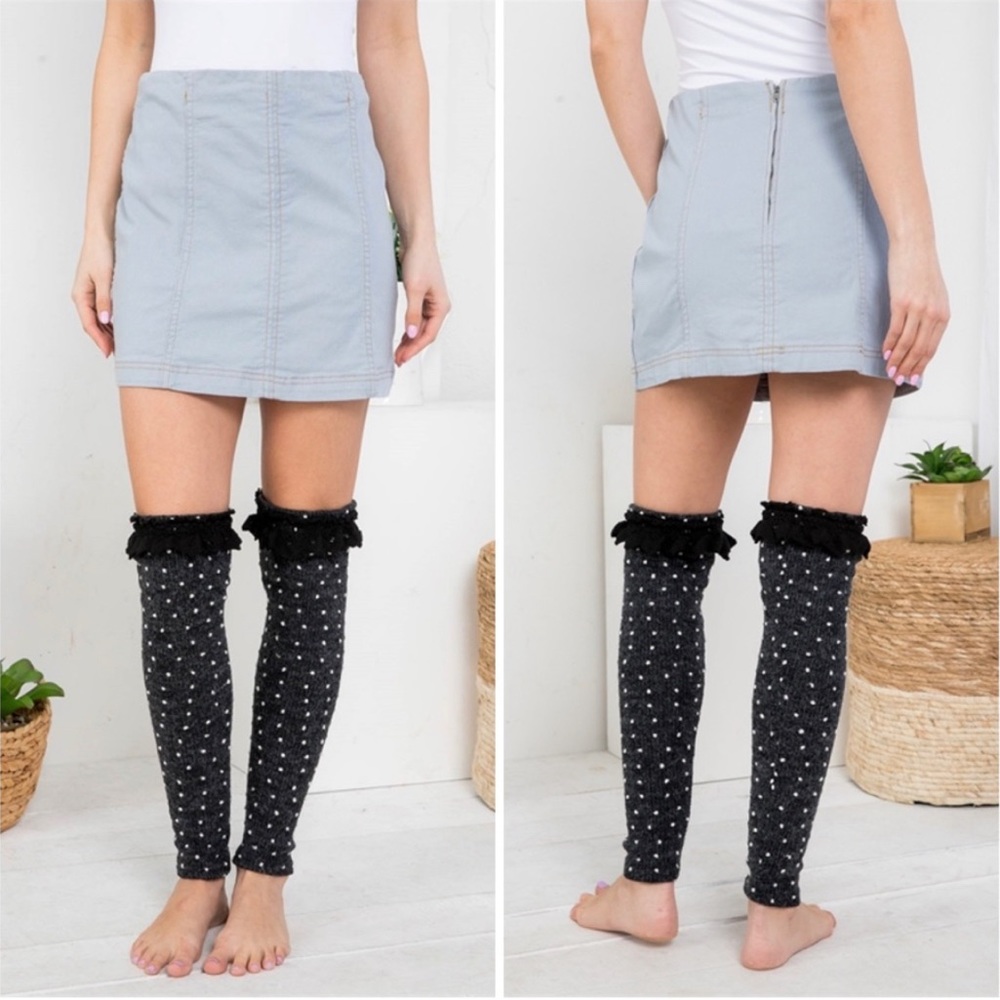 Polka Dot Crochet Lace Leg warmer - Picture 2 of 5